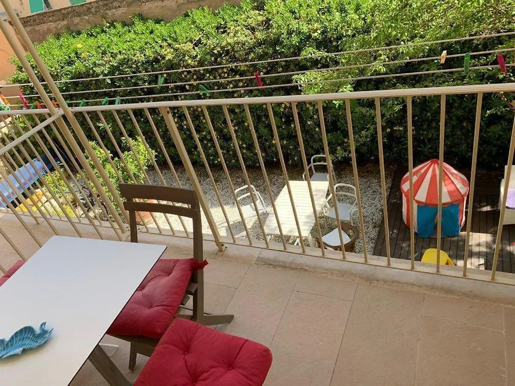 B&B Viale Italia 22 福洛尼卡 0*,