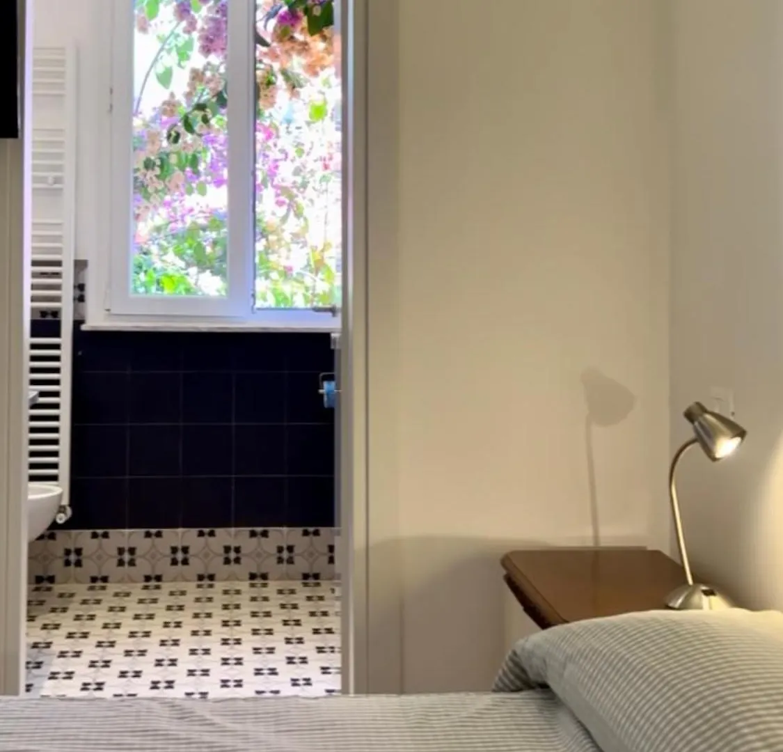 B&B Viale Italia 22 福洛尼卡 住宿加早餐酒店