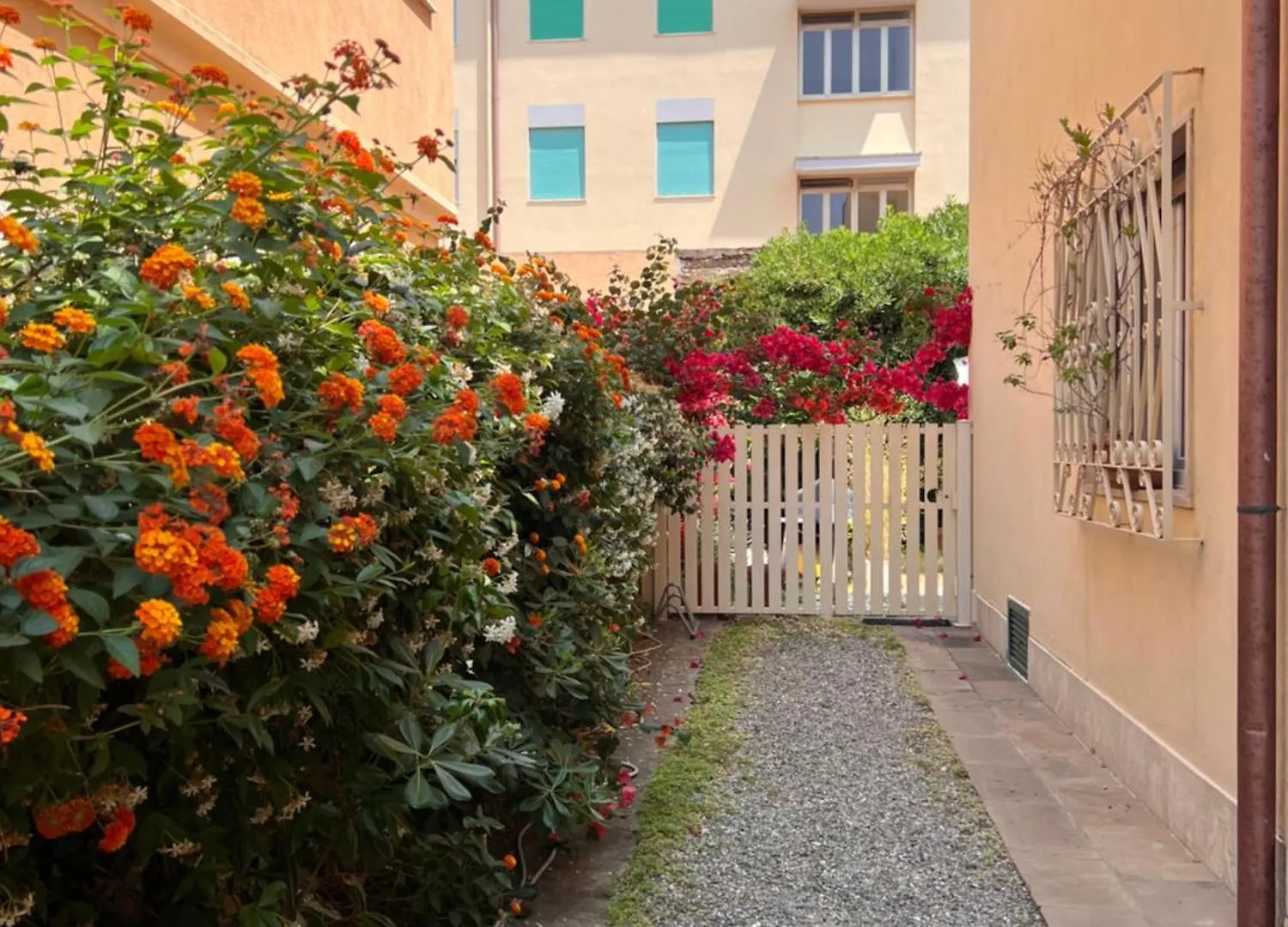 住宿加早餐酒店 B&B Viale Italia 22 福洛尼卡